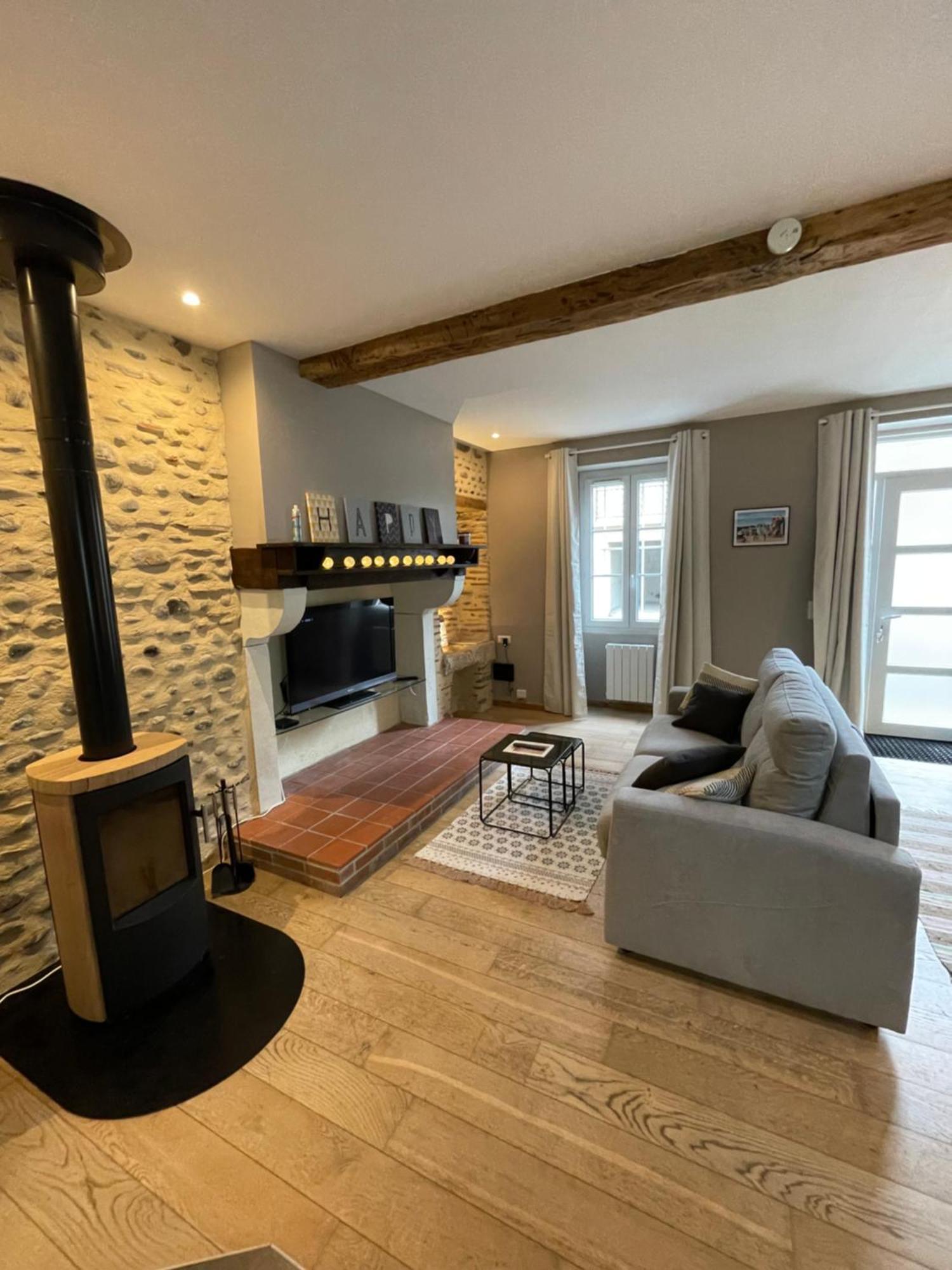 Loft De Charme En Centre-Ville Pau Kültér fotó